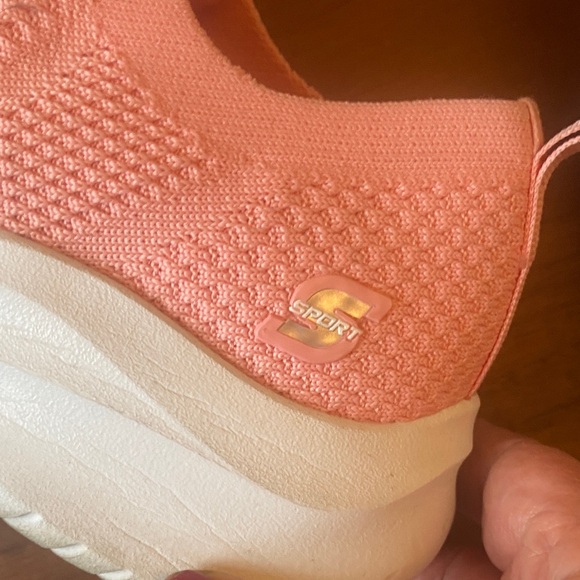 Women's Skechers Slip Pink Athletic Shoes - Picture 3 of 8